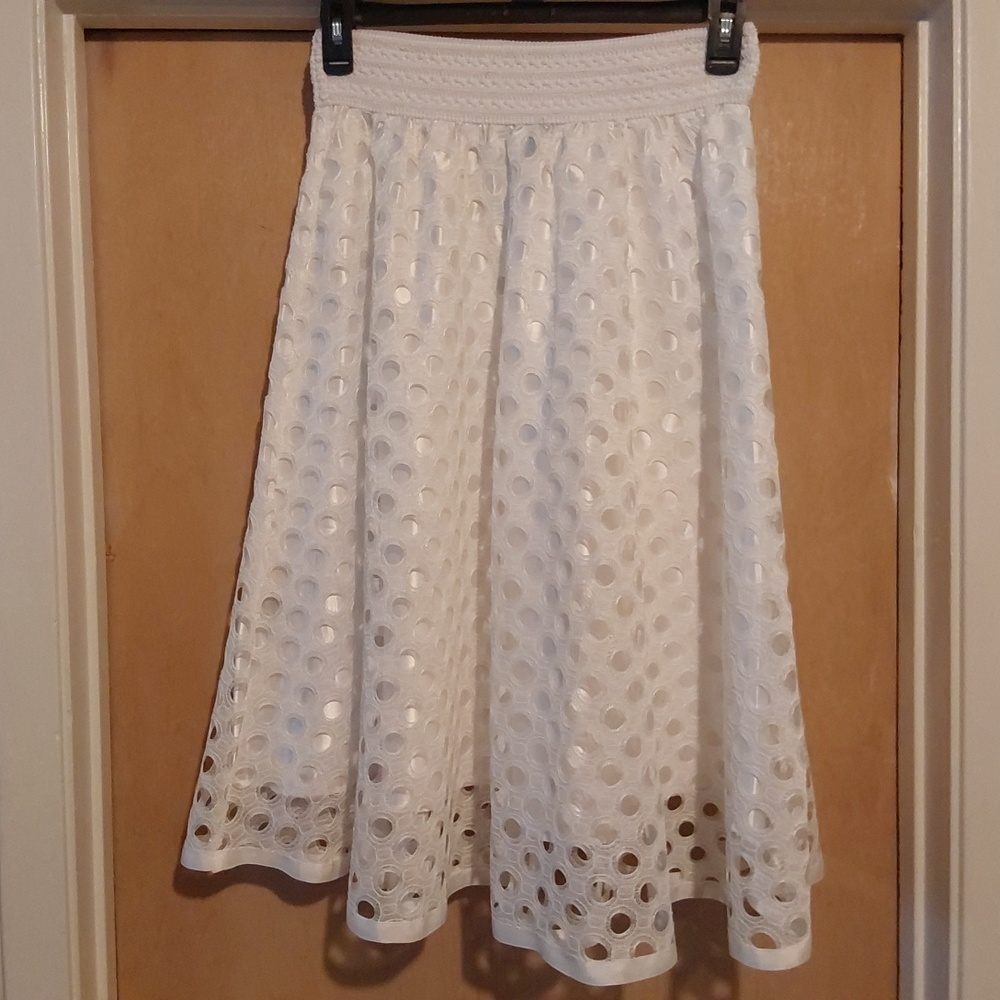 ME 2 Magic WOMEN'S SKIRT Size L NWT